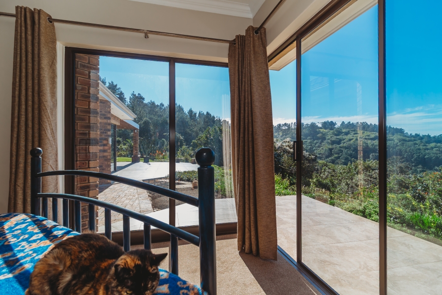 3 Bedroom Property for Sale in Wilderness Heights Western Cape